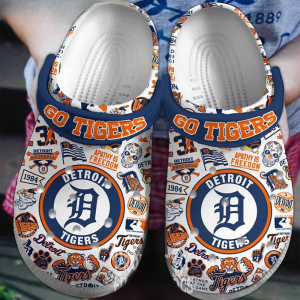 240d64f3 0033 4505 9b43 52efe2059930, Amazing Design Detroit Tigers Ripped Claw Lightweight Crocs, Lightweight, Personalized