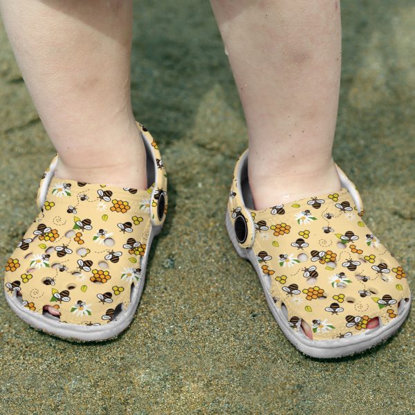 GAT3009101ch ads 8, Limited Edition and Soft Bee Pattern Crocs With A Special Discount, Limited Edition, Soft