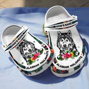 GCT2308101custom ads 1, Lightweight Non-slip And Safety “Alaskan Malamute” With Customized Dog Name Crocs, Perfect for Outdoor Play!, Customized, Non-slip, Safety