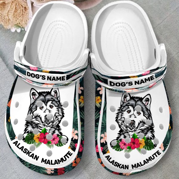 GCT2308101custom ads 2, Lightweight Non-slip And Safety “Alaskan Malamute” With Customized Dog Name Crocs, Perfect for Outdoor Play!, Customized, Non-slip, Safety