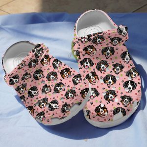 GCY1808100ch ads1, Lightweight And Non-Slip Bernese Mountain On The Pink Crocs, Perfect for Women, Easy to Buy!, Non-slip, Pink