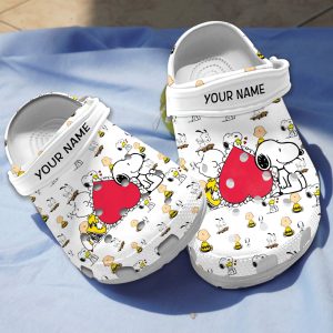 GSU1505389 mockup 1, Cute Snoopy And Friend Charlie Brown Crocs Shoes, Brown, Cute