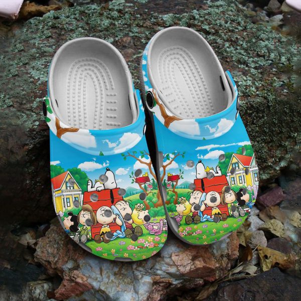 GSY1505330mockup 1, Relaxing Time Snoopy And Friends Exclusive Crocs, Exclusive