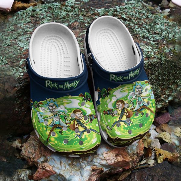 GSY2203301ch crocs2, Non-slip And Soft Rick And Morty Green Crocs, Perfect For Outdoor Walking, Green, Non-slip, Outdoor, Soft