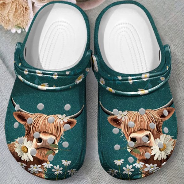 GTD0110102 ads2, Limited Edition Highland Cow With Beautiful Daisy Flowers Crocs For Adults, Adult, Beautiful, Limited Edition