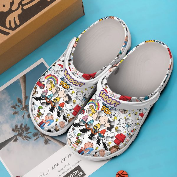 image 1 5 1, Limited Edition Crocs Cartoon Peanuts Snoopy Clogs, Soft And Lightweight Crocs, Limited Edition