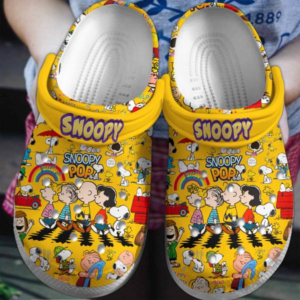 image 3 3, New Design Cartoon Peanuts Snoopy Crocs, Soft And Lightweight Clogs For Outdoor Activity, New Design, Outdoor, Soft